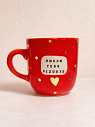 Кружка ручной работы NF ceramics «Люблю тебя, piz*etz», красная, керамика, 450 мл, превью фото 1