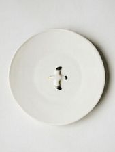 Тарелка ручной работы с фигуркой Чайка, полуфарфор, 18 см