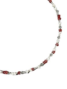 Чокер ручной работы из сверкающих граненных бусин, бело-красный