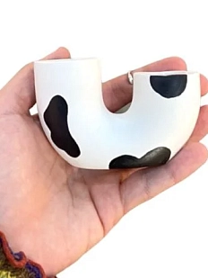 Подсвечник ручной работы коровий принт «Рогалик»