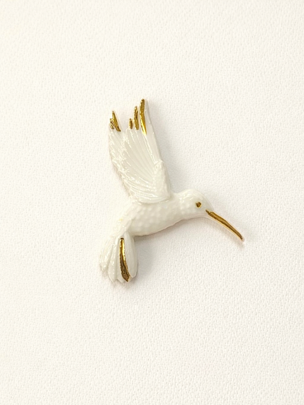 Брошь ручной работы Bulygin «Колибри», бело-золотистая, фарфор, фото 2.