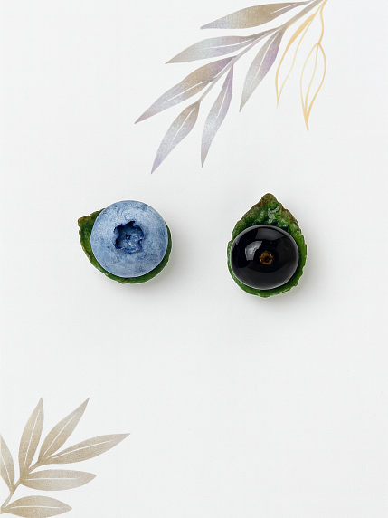 Серьги-гвоздики «Голубика и Чёрная смородина с листочком», полимерная глина, фото 1.