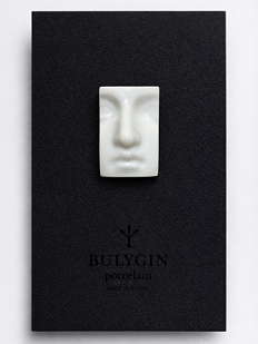 Брошь ручной работы Bulygin «Античный нос», белая, фарфор