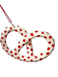 Ёлочная игрушка ручной работы «Крендель», красная, 9 см