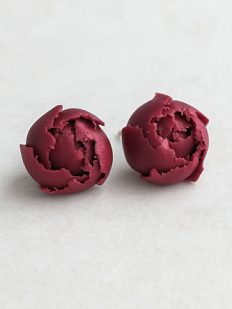 Серьги-гвоздики «Пион», полимерная глина, бордовые