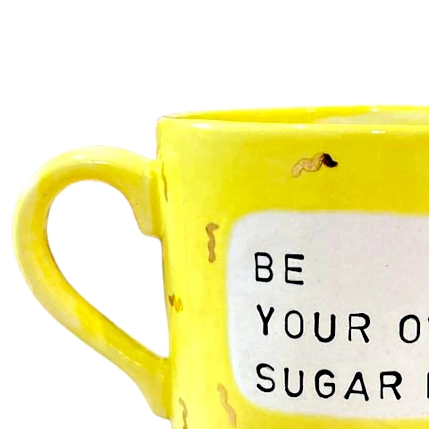Кружка ручной работы Тата вытворяет/NF ceramics «Be your own sugar daddy», жёлтая, керамика, 500 мл, фото 3.