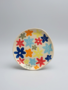 Тарелка ручной работы Малёма с росписью Цветочная поляна, керамика, 16 см