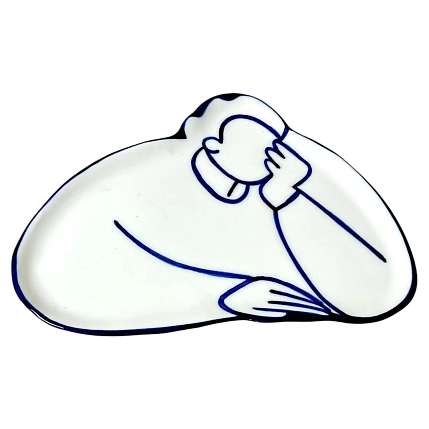 Фигурная тарелка ручной работы ЮЛЬНИКА (JULNIKA) «Друг», полуфарфор, 21 см, фото 1.