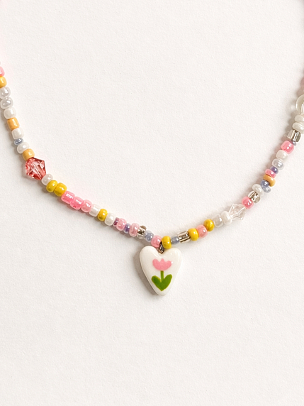 Чокер ручной работы Радость Рядом «Розовый тюльпан в сердечке», полимерная глина, бисер, фото 3.