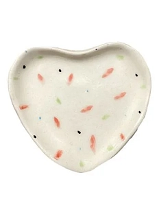 Блюдце ручной работы Катя Вебер Сердечко с узором , светло-бежевая, керамика, 7 см