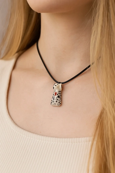 Подвеска ручной работы Боттери керамика с собачкой «Далматинец сидящий»‎, керамика, фото 2.