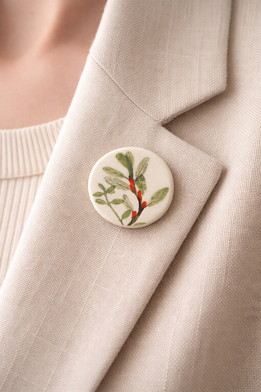 Брошь ручной работы Elizabeth Madar Оттиск трав, зеленая № 2, керамика, фото 2.