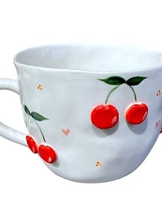 Кружка ручной работы Slowday Ceramics с объёмными вишнями, полуфарфор, 400 мл