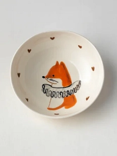 Тарелка глубокая ручной работы Ким керамика Лисёнок с коричневыми сердечками, белая, фарфор, 12 см