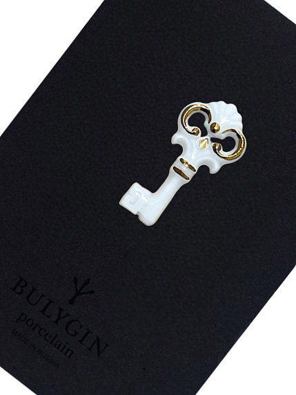 Брошь ручной работы Bulygin «Ключик», фарфор, бело-золотистая, фото 4.