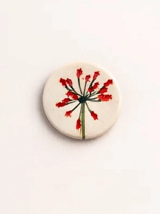 Брошь ручной работы Elizabeth Madar Оттиск трав, розово-голубая, керамика