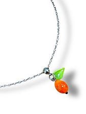 Подвеска Керко на цепочке ручной работы со стеклянной ягодкой облепихи