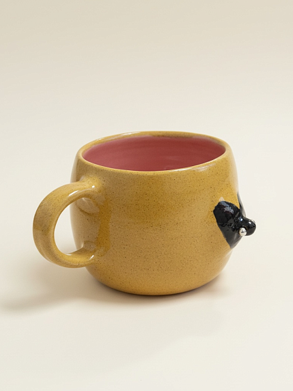 Кружка ручной работы Барыня «Грудь с пирсингом», чёрная, 380 мл, керамика, фото 2.