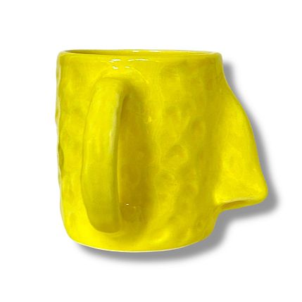 Кружка ручной работы NF ceramics «Нос», жёлтая, 400 мл, фото 6.