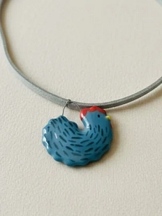 Чокер ручной работы Малёма «Синяя курочка» на сером замшевом шнурке, керамика