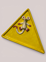 Треугольная тарелка ручной работы «Мышка», желтая, керамика, превью фото 1
