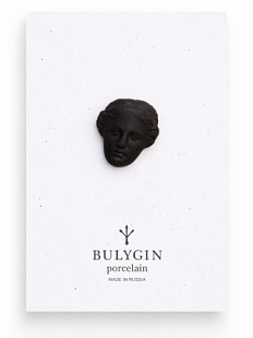 Брошь ручной работы Bulygin «Венера», чёрная, фарфор