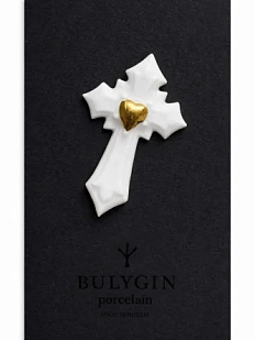 Брошь ручной работы Фарфор Булыгина «Крест», бело-золотистая