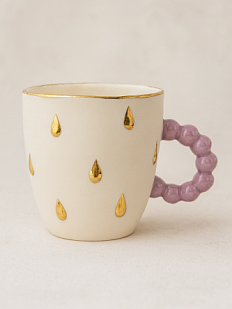Кружка ручной работы из фарфора, белая с золотыми каплями и фиолетовой ручкой, объём 300 мл