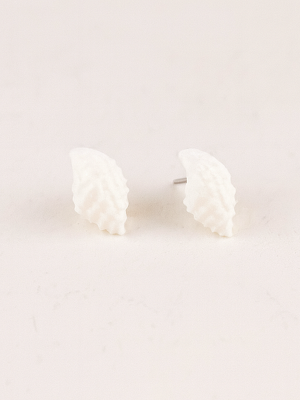 Сережки-гвоздики «Ракушки-улитки», белые, фарфор, в ассортименте, фото 1.