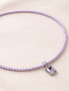 Чокер из сиреневого циркона с прямоугольным сияющим камнем Migette