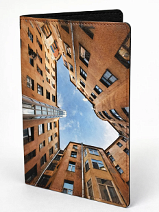 Обложка на паспорт Маргарита Голуб «Двор-колодец»