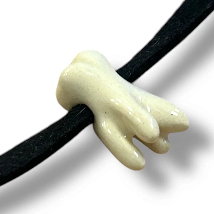 Чокер ручной работы Боттери керамика на кожаном ремешке «Зуб», керамика, фото 2.