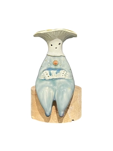 Статуэтка «Грибочек», голубой с гармошкой коричневая шляпка