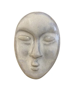 Брошь ручной работы КерамЕлКа «Лицо овальное», белая, фарфор