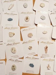 Украшения ручной работы в ассортименте, фарфор