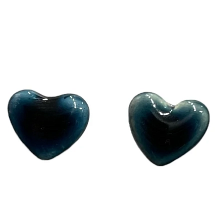 Серёжки-гвоздики КерамЕлКа Сердечки, керамика, изумрудные, фото 1.