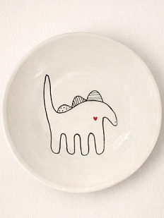 Тарелка ручной работы Мария Гордеева Динозаврик, белая, полуфарфор, 17 см