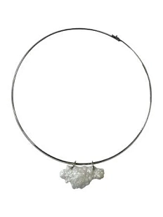 Чокер ручной работы на металлическом обруче «Белый коралл», полуфарфор