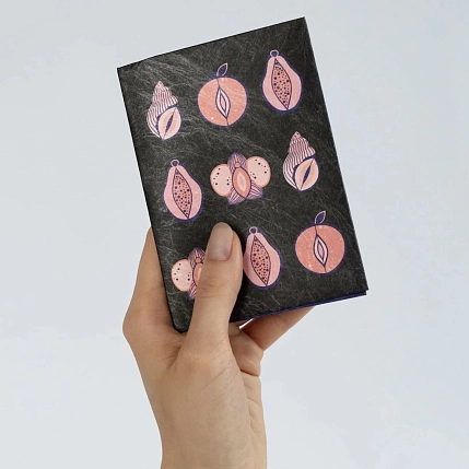Обложка на паспорт New Wallet «New Vulvafrut», черный, фото 3.