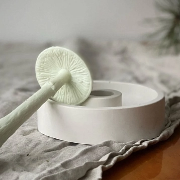 Подсвечник гипсовый белого цвета, фото 1.