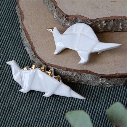 Брошь ручной работы динозавр с шипами «Стегозавр», Partala ceramics, фото 2.