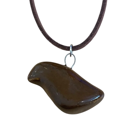 Чокер ручной работы Ceramission «Птичка» на замшевом шнурке, коричневый, керамика, фото 1.