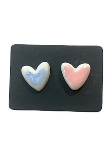 Серёжки-гвоздики ручной работы Мария Гордеева Сердечки, керамика, розово-голубые