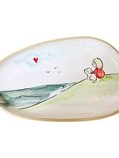 Тарелка овальная ручной работы Мальчик с пёсиком у озера, керамика, 22 см