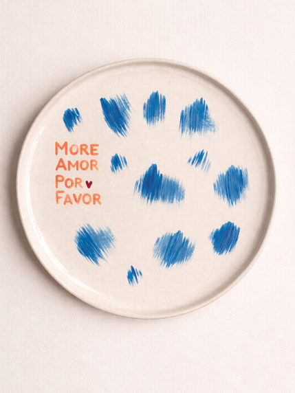 Тарелка ручной работы РУКИ В ГЛИНЕ «More amor..», полуфарфор, 25 см, фото 1.