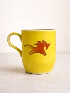 Кружка ручной работы Мастерская Виктории Нор «Лошадка», жёлтая, керамика, 200 мл