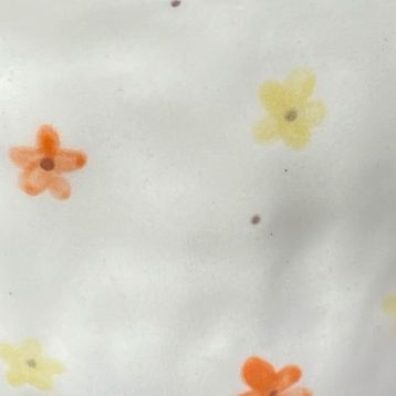 Кружка ручной работы «Оранжевые и желтые цветочки», белая, керамика, 450 мл, фото 3.