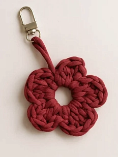 Вязаный обвес брелок «Цветок», бордовый, 6 см