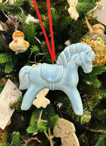 Ёлочная игрушка ручной работы «Лошадь» голубая, 10 см, фото 1.