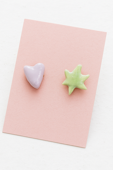 Серёжки-гвоздики «Звезда и сердце», полимерная глина, фото 2.